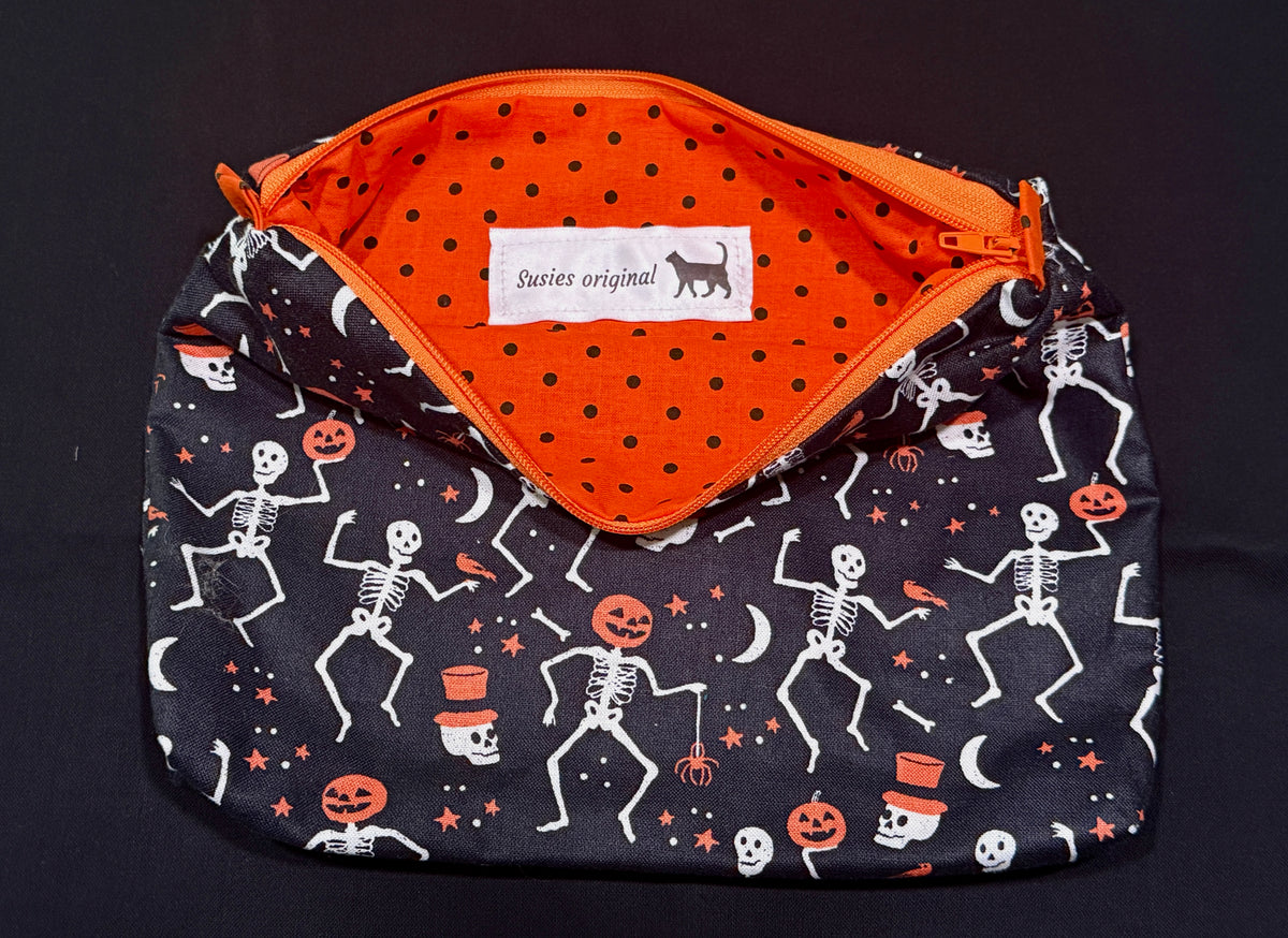Dead Man's Party Pouch Set