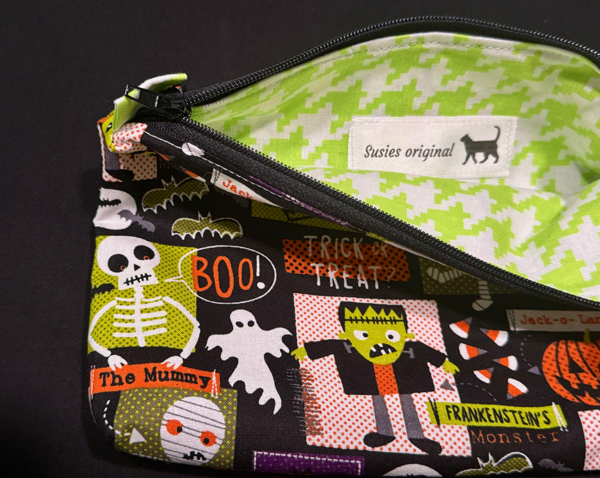 Purranormal Activity Pouch Set