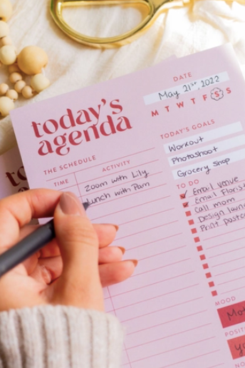 Daily Agenda Notepad
